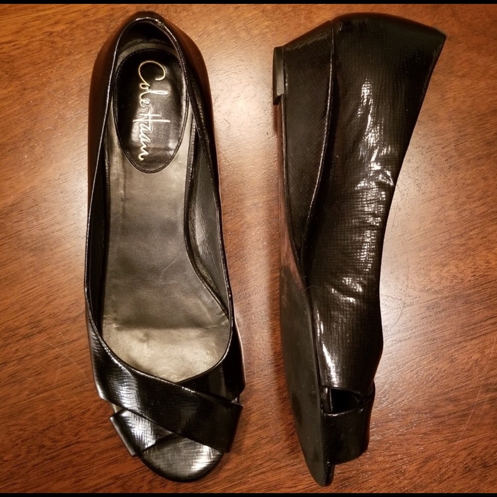 Cole Haan Patent Leather Peep Toe Wedge - Sz 8.5